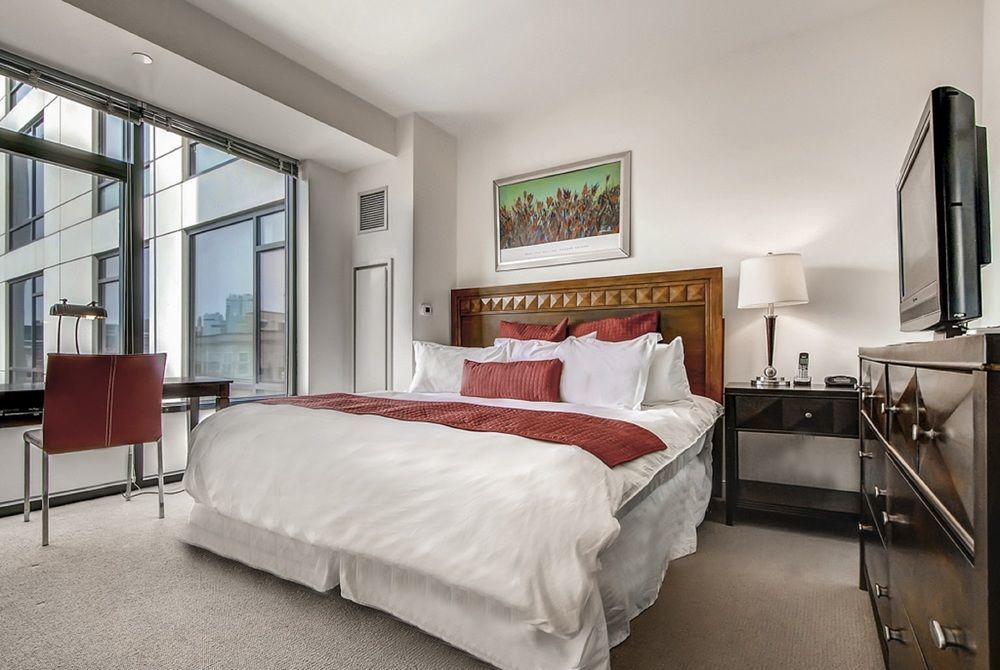 Global Luxury Suites At Kenmore Square 波士顿 外观 照片